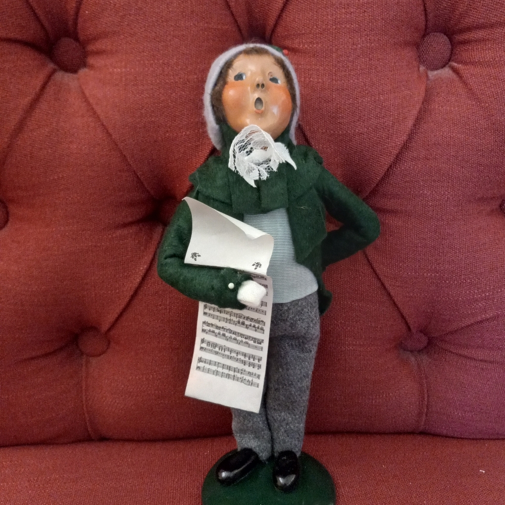 BYERS' CHOICE LTD. BOY CAROLER SIGNED 68/100